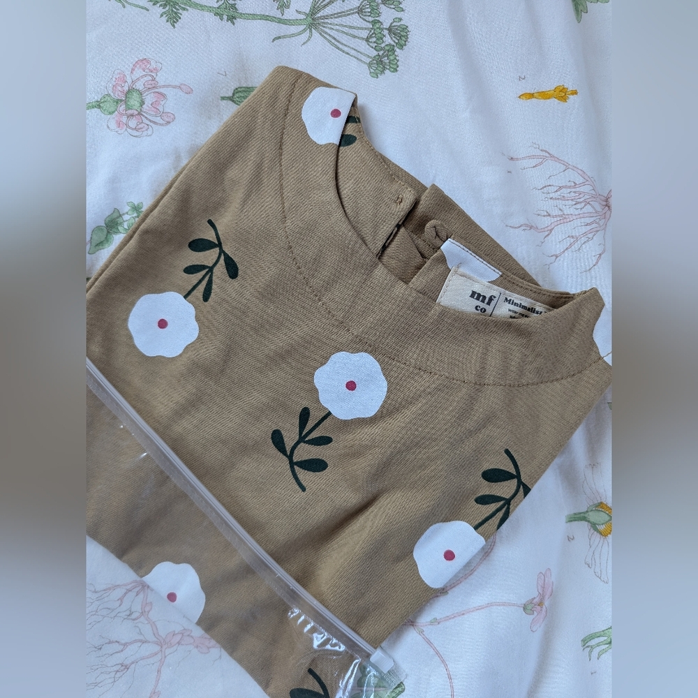 MIA DRESS | FLOWER FIELD | Girls Dress - Picture 6 of 7